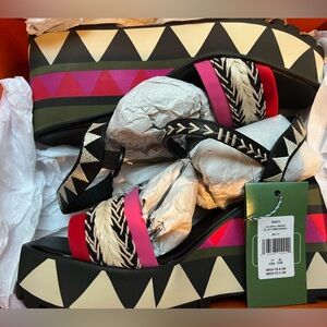 FARM Rio Brazil Shoes Platform Ankle Strap Wedge Sandals Aztec 41 11 HOST PICK
